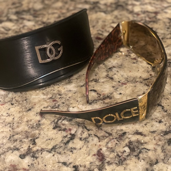 Dolce & Gabbana Accessories - DOLCE & GABBANA SUNGLASSES